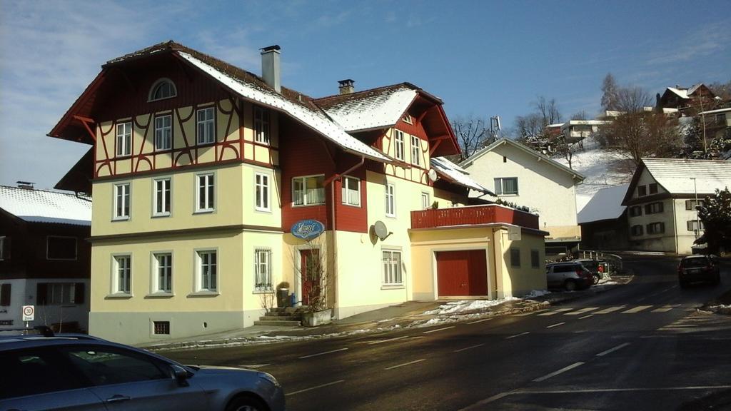 Privatzimmer Im Gasthaus Engel Apartment Dornbirn Exterior photo
